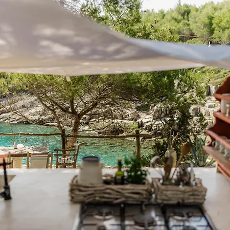 Вилла Nid Cache