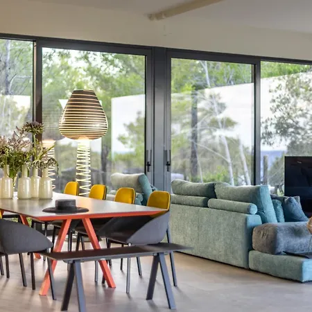 Nid Cache Вилла Врбоска