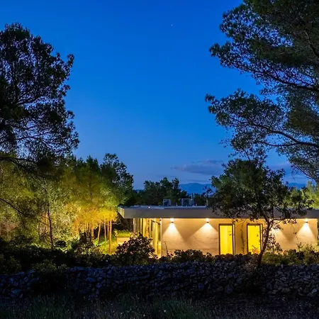 Villa Nid Cache *